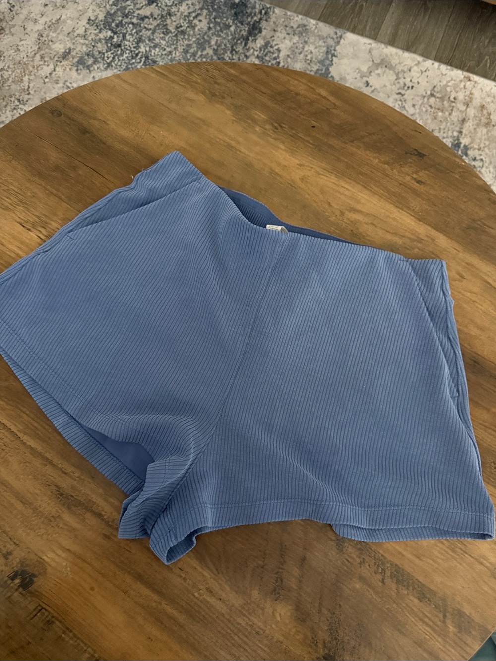 Lululemon Ribbed Softstreme High Rise Short 2” (oasis blue)